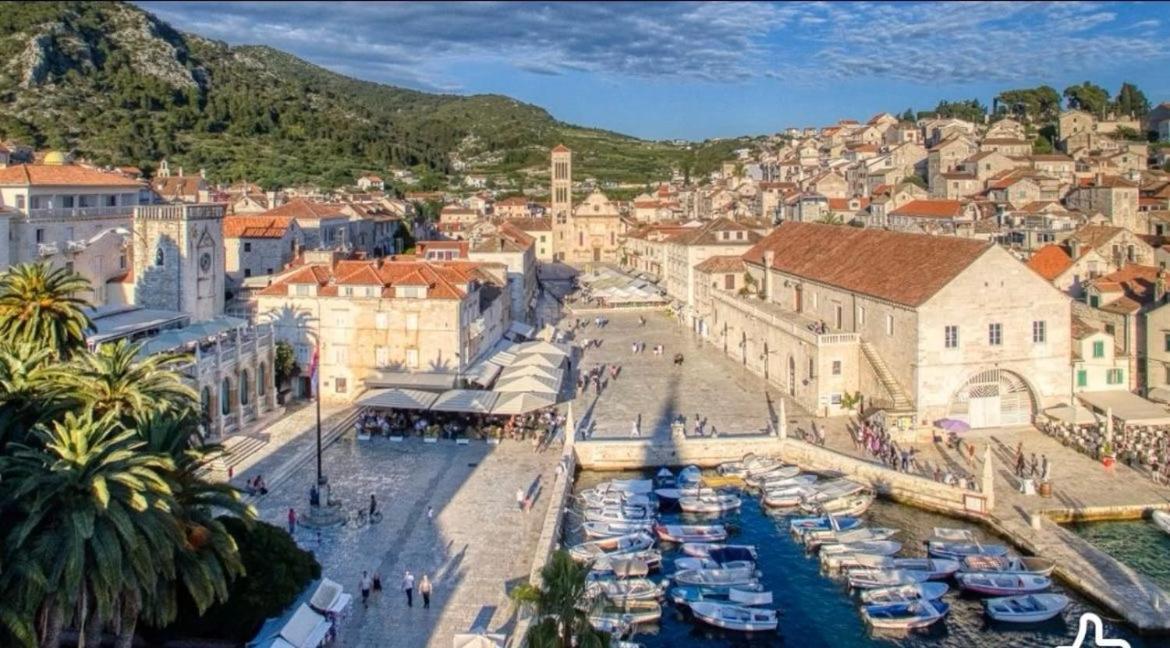 Apartment Bozo Hvar Town Exterior foto